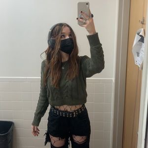 Meet your Posher, Izzy